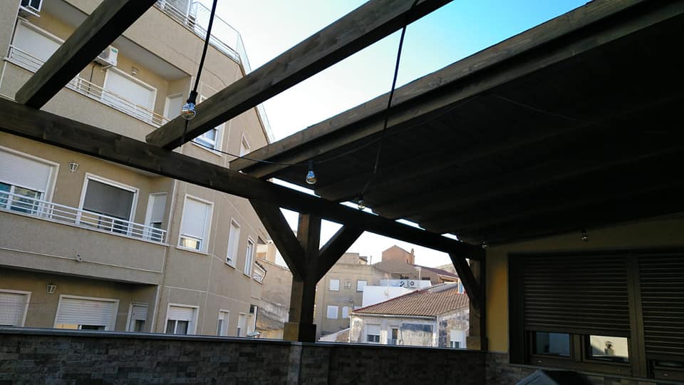 pergola de madera