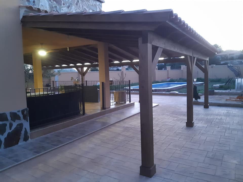 pergola de madera